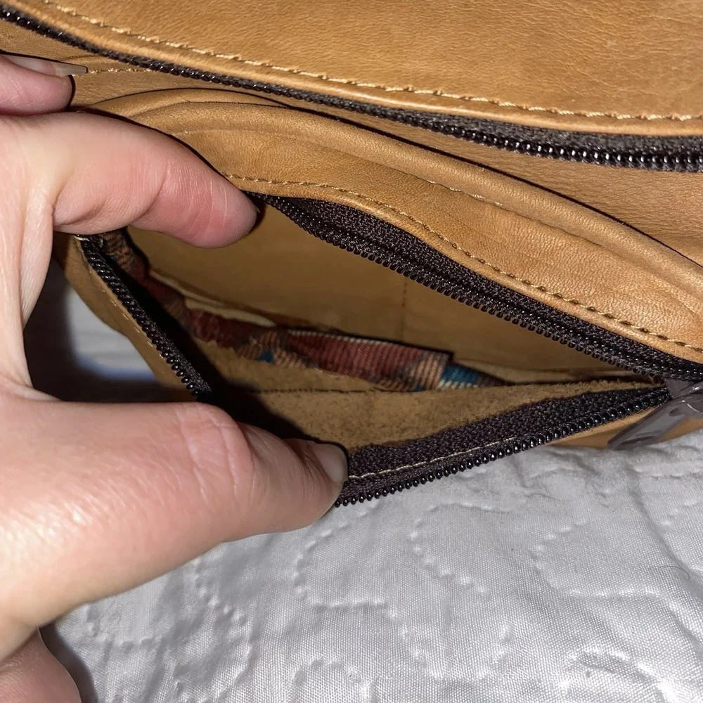 Network General President's Club '97 Brown Leather Hiking Waist Pack Zip Pockets